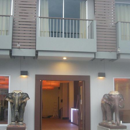 Mawin Hotel Chiang Mai Esterno foto