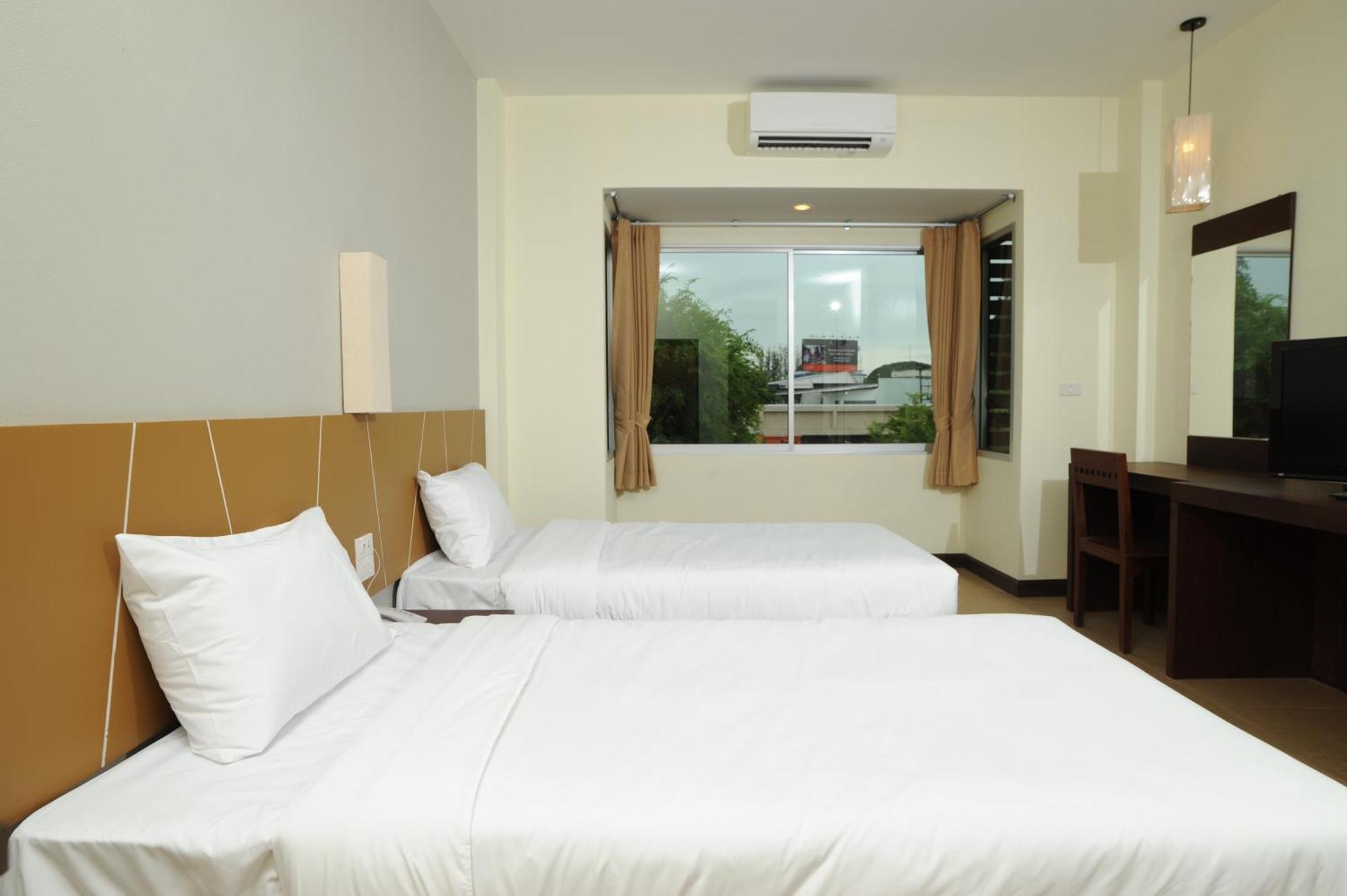 Mawin Hotel Chiang Mai Esterno foto